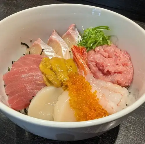 海鮮丼