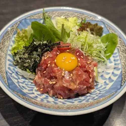 海鮮ユッケ