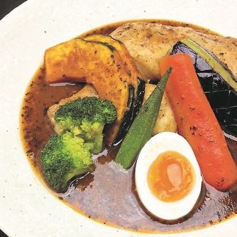 湯咖哩名店「Rakkyo」♪混合了25種香料！ ！