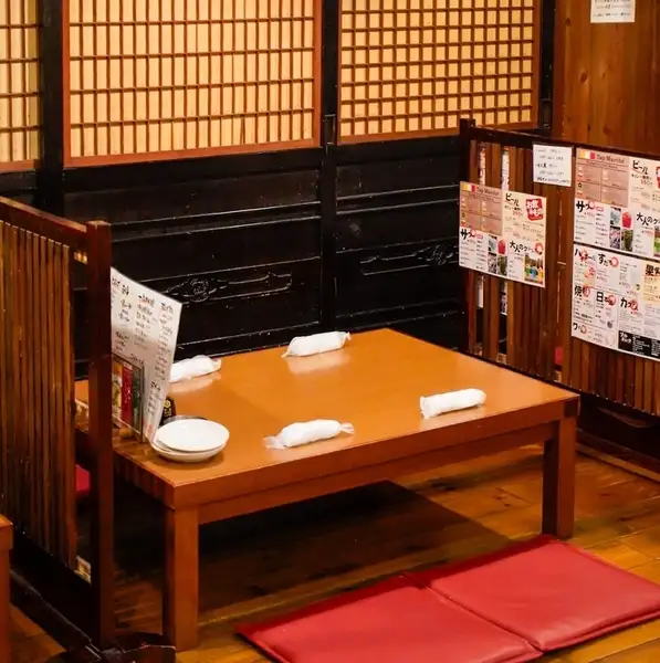 広々と寛げる座敷空間は最大20名様までOK！宴会もお任せ下さい！※当店では未成年のお客様のご入店をお断りさせていただいております。