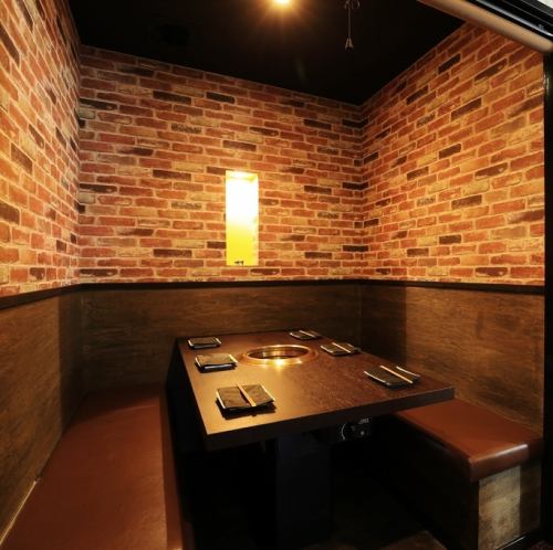 A slow yakiniku banquet in a semi-private room without worrying about the surroundings ♪