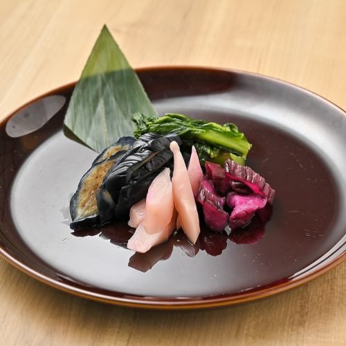 本日の漬物盛り合わせ