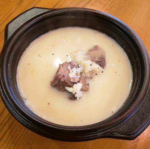 White soup (Gomguk soup)