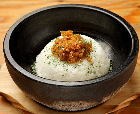 Hot! Stone-grilled garlic rice