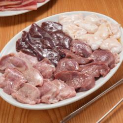 ホルモンセット(4種盛)