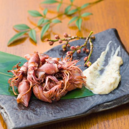 ホタルイカの燻製とフキ味噌マヨ