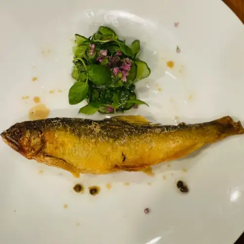 鮎のコンフィ