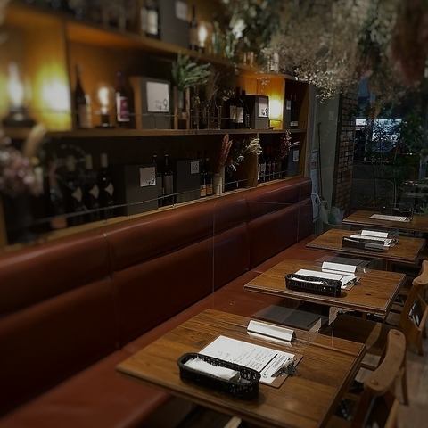A casual Italian restaurant that you can enjoy in a stylish space☆A total of 48 seats for up to 60 people when standing