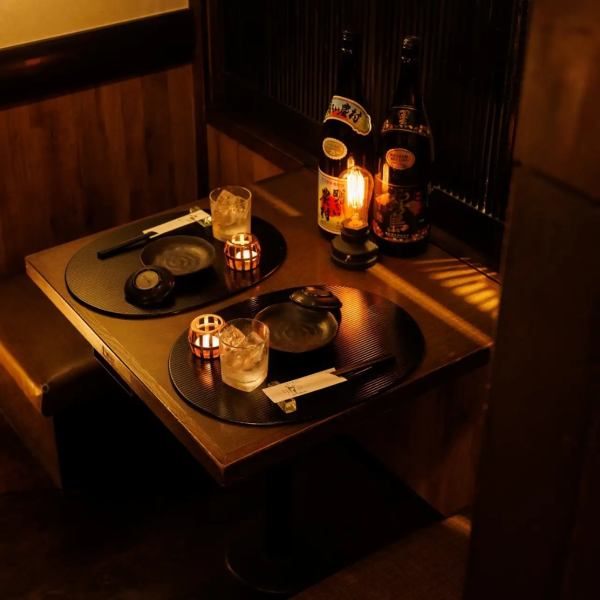 ゆったりくつろげるソファー席完備！シチュエーションに合わせてお席をお選びいただけます◎