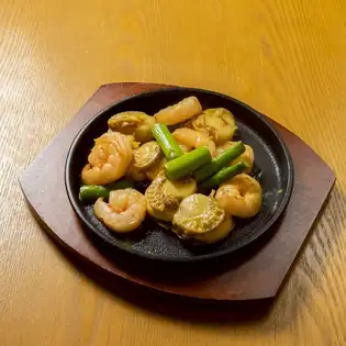 帆立とアスパラのバター炒め