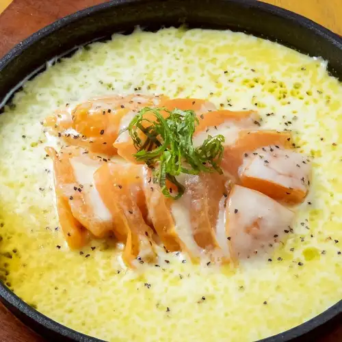 トマトチーズ鉄板