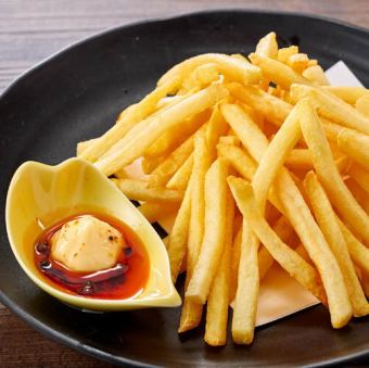 麻辣ポテトフライ