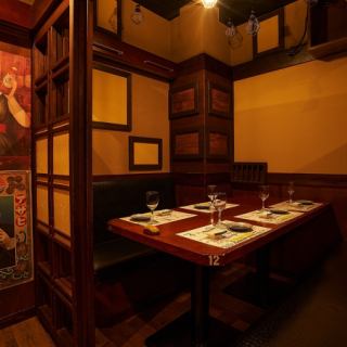 ６名様まで対応の個室席もご用意ございます。会社宴会やご友人と気軽に過ごせる座敷席で上質なひとときを過ごし下さい。