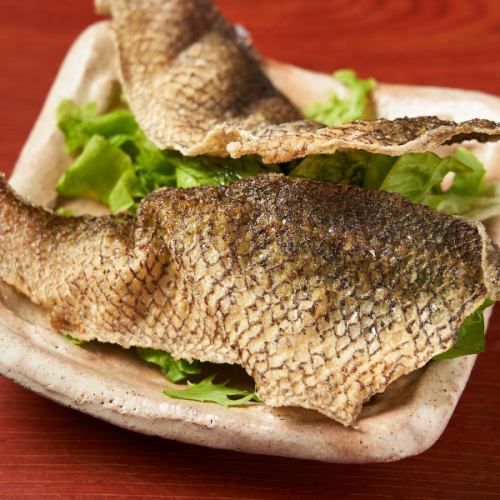 鯛皮チップス