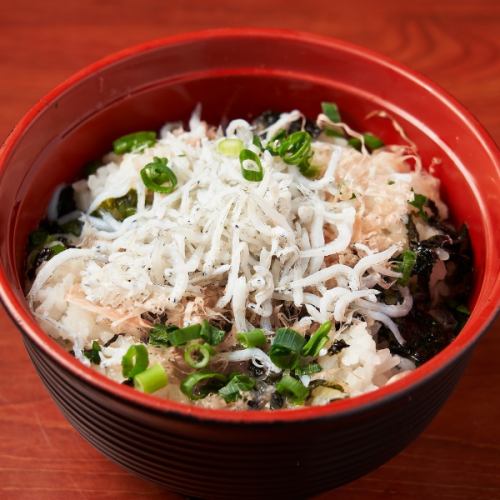 釜揚げしらす茶漬け　