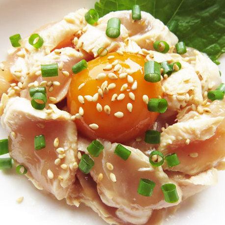 鶏たたきのねぎ塩ユッケ