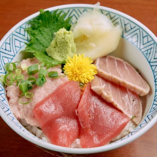 三种蓝鳍金枪鱼盖饭