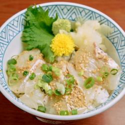 芝麻鲷鱼饭