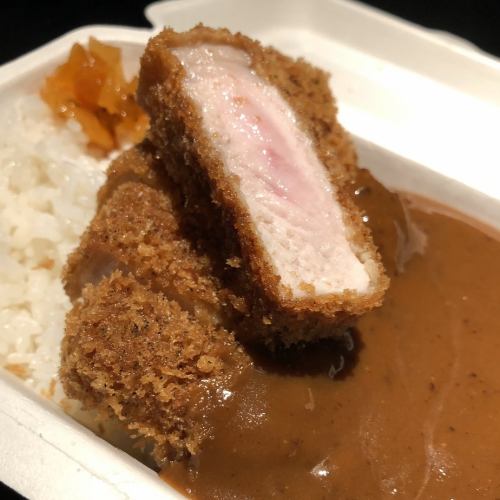 芳寿豚のカツカレー