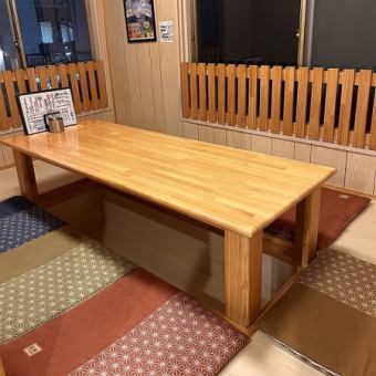 一番町居酒屋にてプライベート空間の半個室席をご用意いたしました。半個室席は、なんと4～8名様までのご利用が可能。掘り炬燵なので足をのばしお寛ぎ頂けます。
