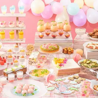 【7月～8月】<ランチ>～夏桃の贅沢スイーツブッフェ～ 6300円