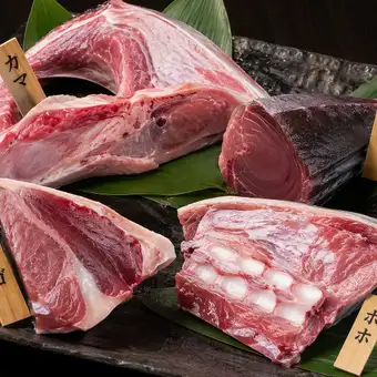 【３H飲放】日替わり部位のマグロ焼き×本鮪タンの逸品や希少部位『宴』全8品5380円⇒4500円