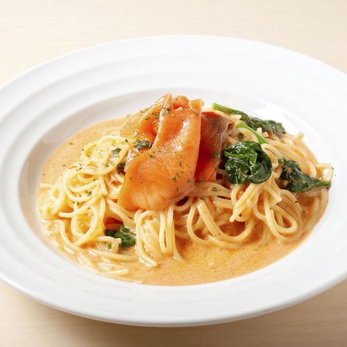 ≪Very popular for lunch≫ Fresh pasta with a chewy texture is today's best choice!