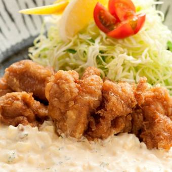 [Includes Miyazaki's 2 major specialties] Charcoal-grilled chicken nanban & thigh!! Limited course for 2 to 4 people 3,500 yen including 2 hours all-you-can-drink