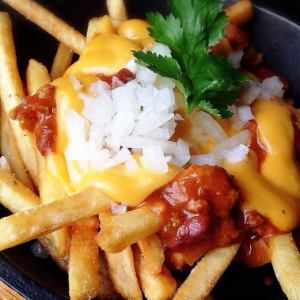 French fries chili & cheese