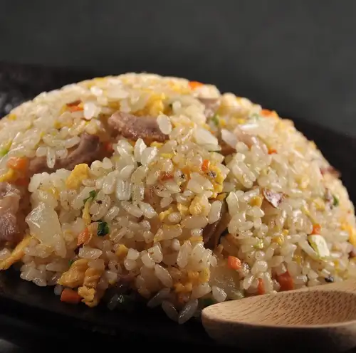 〆料理のナンバーワン☆『おやじのチャーハン』