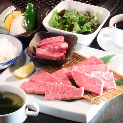 【讓您的午餐更顯奢華★】小倉牛肉午餐套餐 5,000日圓(含稅)