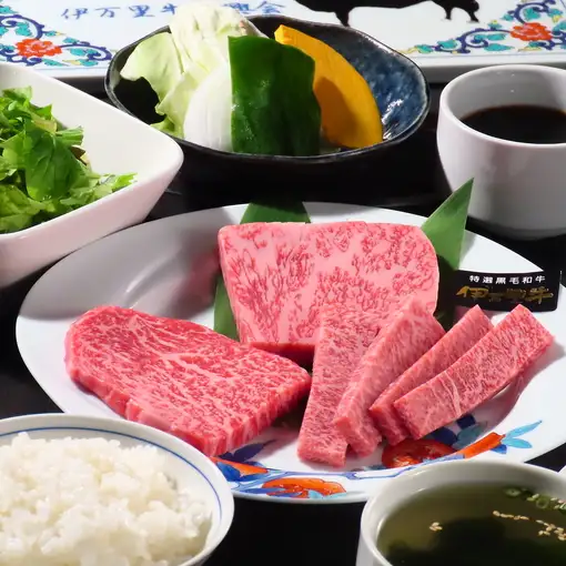 【当日予約も可◎6/1～期間限定】伊万里市とタッグ☆贅沢ランチ!伊万里牛盛合せ5,000円(税込)