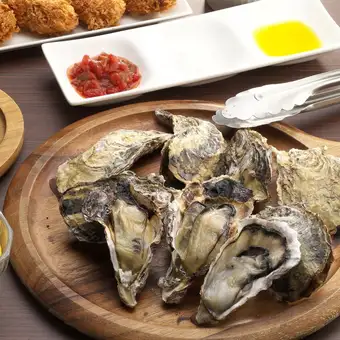 November 1st - March 31st ◇ All-you-can-eat oysters plan with 2 hours of free drinks ◇ 6000 yen