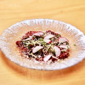 Cherry meat carpaccio