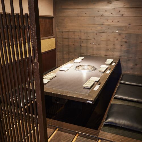 You can enjoy a variety of meals in a private space.