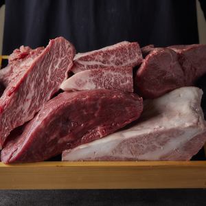 赤身肉盛り合わせ