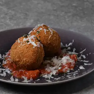 牛肝菌米饭丸子