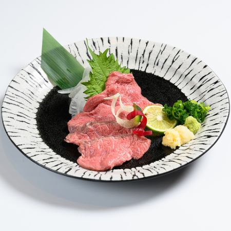 Beef thigh sashimi
