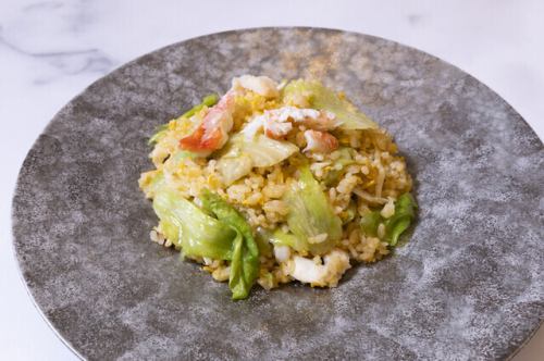 Crab and lettuce fried rice