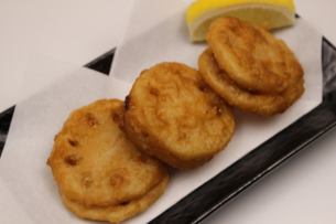 Deep-fried lotus root and chicken (3 pieces)