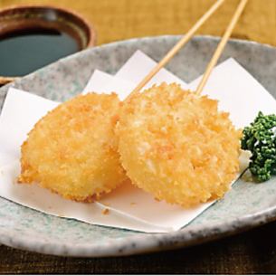 연근 꼬치 튀김 (2 개)