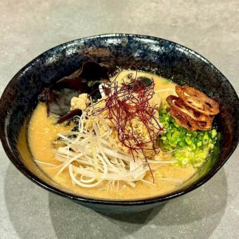 濃鬱鮟鱇魚拉麵
