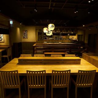 輕鬆的餐桌座位