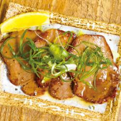 薄切り牛タン塩レモン焼き