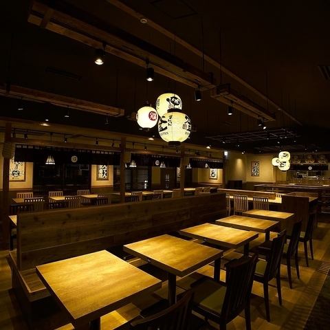 草津の湯畑を眺めながら、炭焼きと釜めしを
