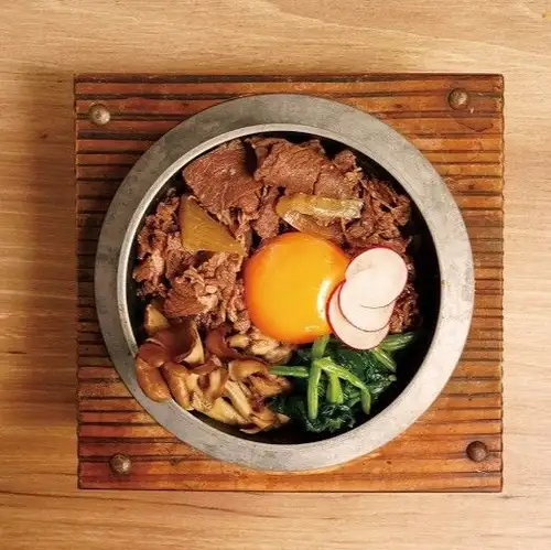 和牛焼すきと舞茸釜めし