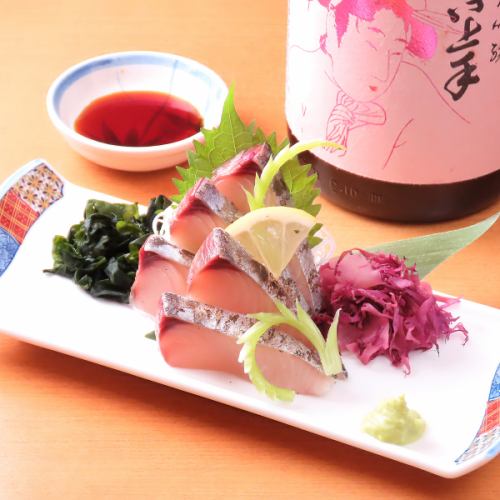 キラキラと輝く透明感♪毎日直送の鮮度抜群【刺身各種】はマストトライ！