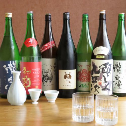 店主厳選の日本酒、ワイン