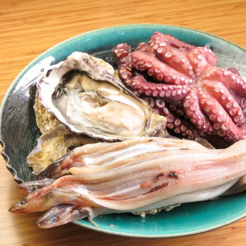 Seafood sent directly from the Seto Inland Sea!