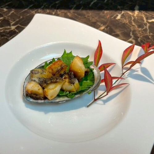 厳選食材の鉄板焼きを満喫